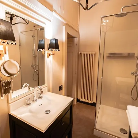 Santa Maria Foris Konukevi 4*