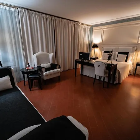 Πανσιόν Santa Maria Foris 4*