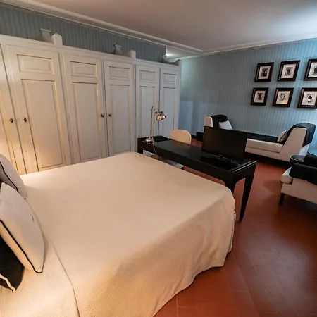 Konukevi Santa Maria Foris 4*