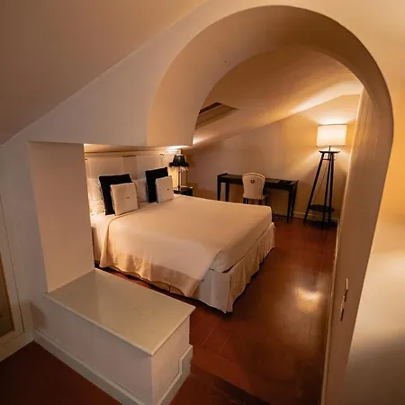 Konukevi Santa Maria Foris 4*