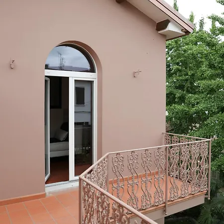 بيت ضيافة Santa Maria Foris