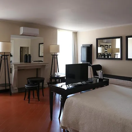 Santa Maria Foris Pensión 4*