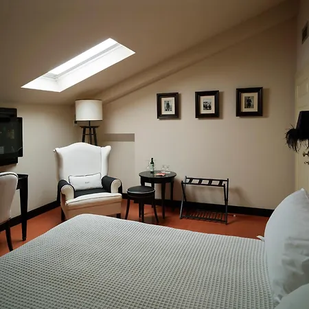 Santa Maria Foris Pensión 4*