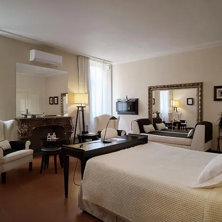 Santa Maria Foris Gasthuis 4*