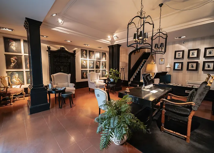 Konukevi Santa Maria Foris 4*