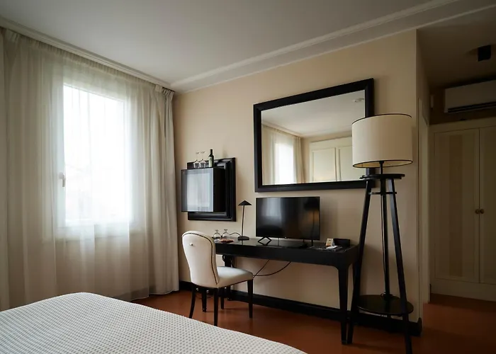 佛里斯圣塔玛丽亚别墅酒店 拉文纳